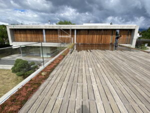 Villa Tannay Geneva Elvetia curatare prin hidrosablare fatade, terase, scari, lemn, beton