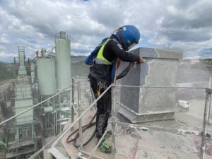 Curatare rezervor beton sablare indepartare rugina vopsea